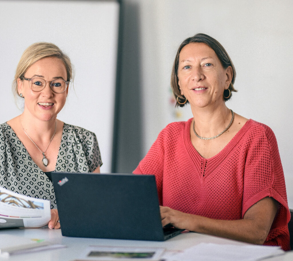 Die Mitarbeiterinnen der Geschäftsstelle der EWE Stiftung
